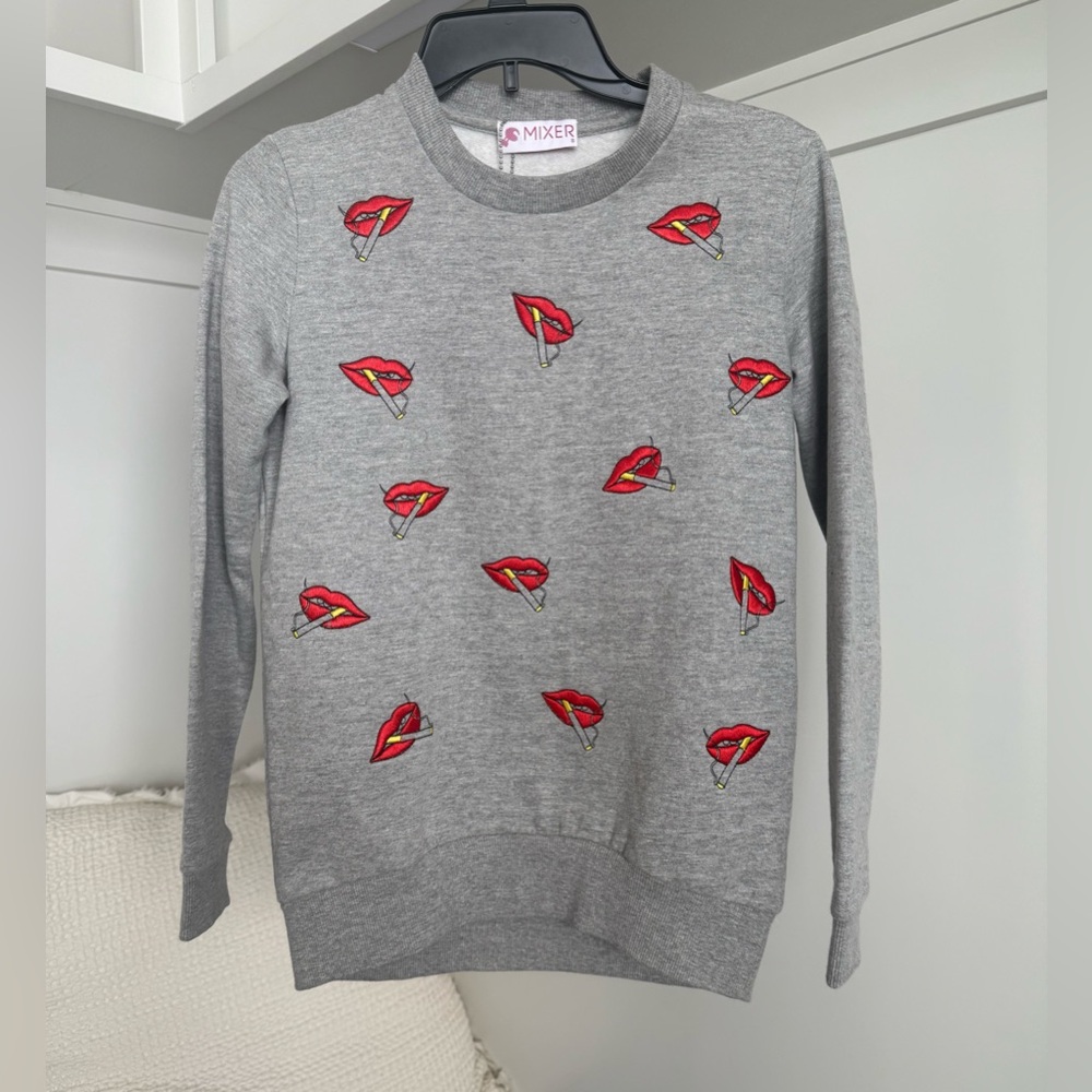 NWT Gray Sweatshirt with Red Cigarette Lipstick Design Size Small